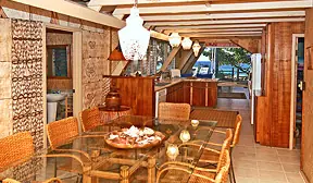 Formal dining room